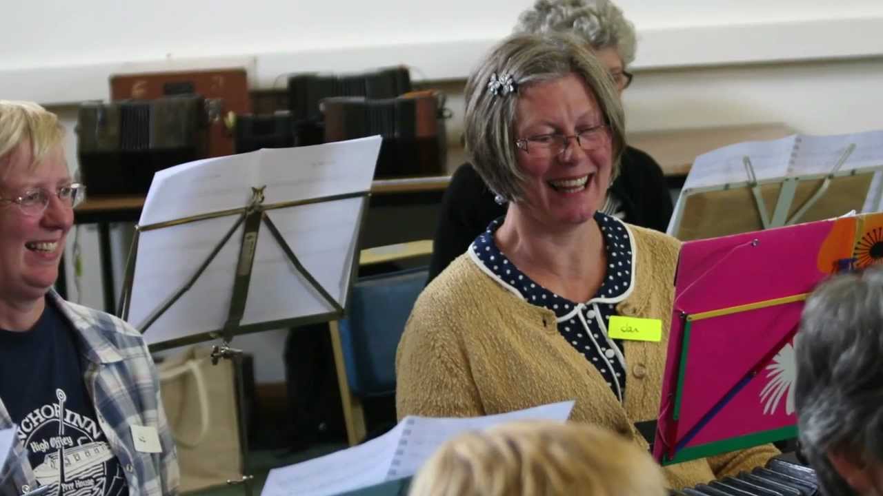 Concertina Band Simkhes Toyre Time YouTube