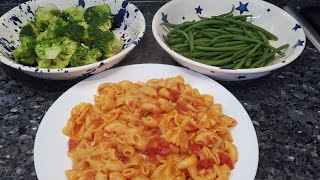 COOKING BROCCOLI AND PASTA& FINE BEANS