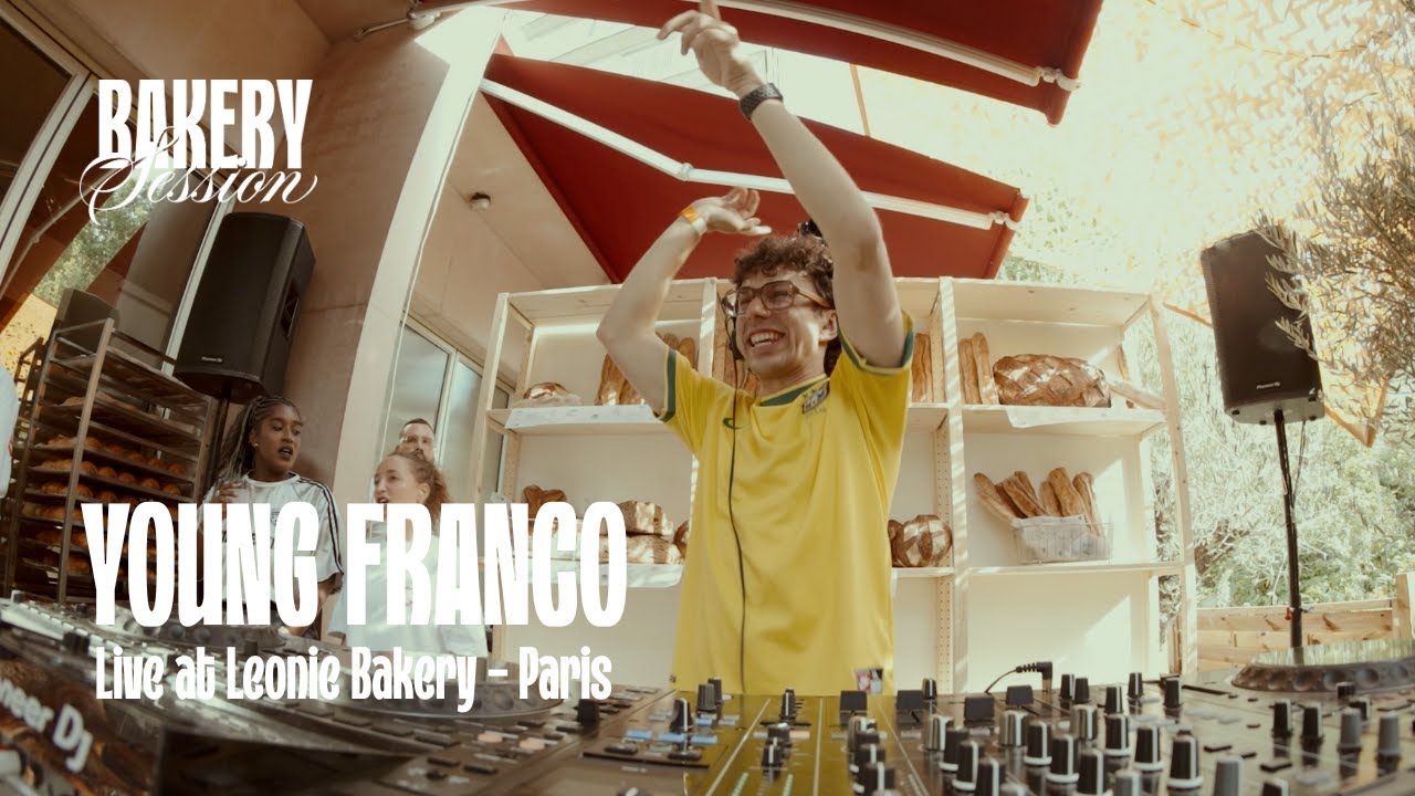 YOUNG FRANCO LIVE AT THE BAKERY SESSION (Leonie Bakery - Paris) - YouTube