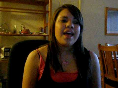 Obejrzyj Bec singing to "Been waiting" w YouTube Obejrzyj Bec singing to "Been waiting" w YouTube