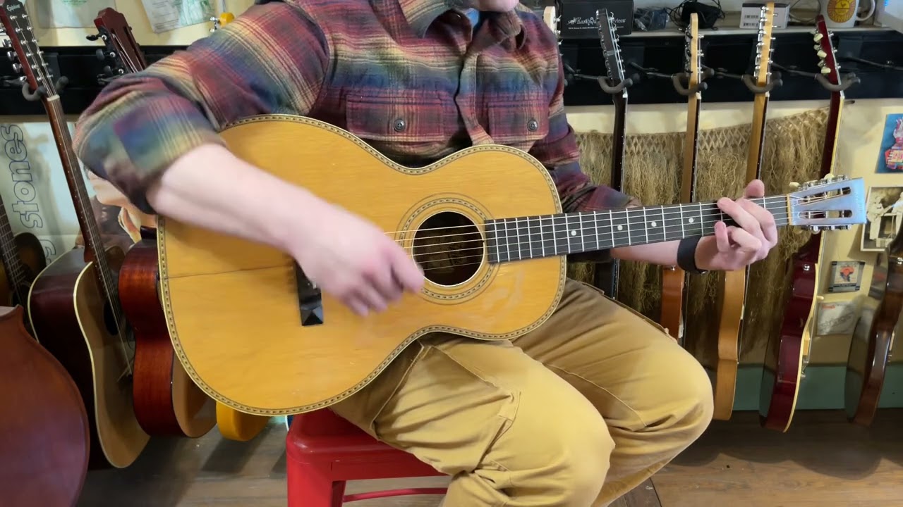 1920s Oscar Schmidt Stella 000-size guitar - YouTube