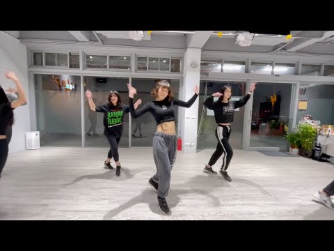 1MILLION X K/DA - MORE DANCE COVER BY MINA (CLASS WHY)