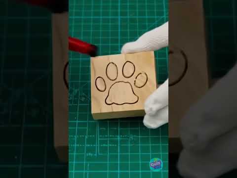 Is this adorable woodcutting work too purrrfect to be real? 🥹😻