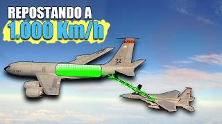 La Maniobra más dificil de un Avión de Combate