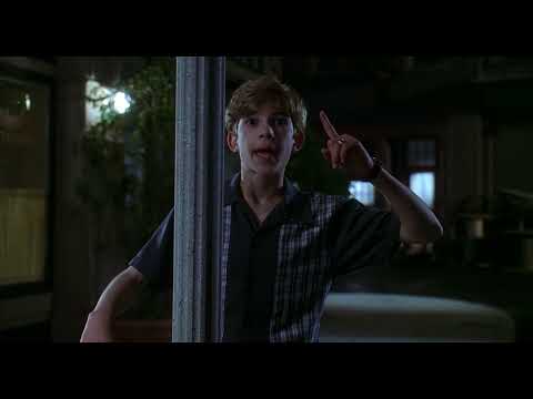 Eddie Runs into a Pole - Leave It to Beaver