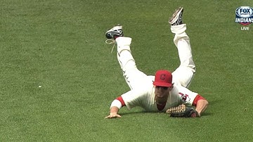 Holt robs Krauss with pair of diving grabs