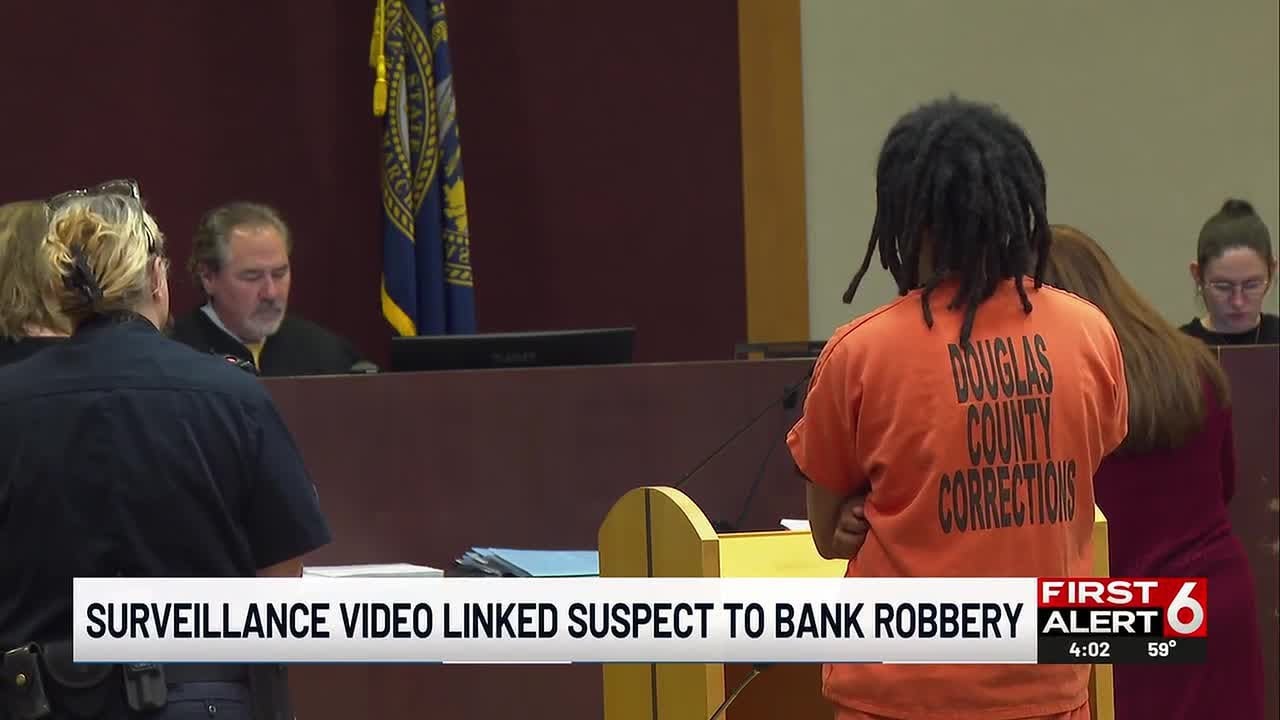 Omaha bank robbery suspect appears in court - YouTube