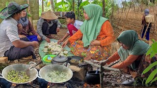 NIKMATNYA Sampai LUDES... Lelah Bekerja di Suguhin Liwet Hangat, Gule Singkong, Tumis Jaat Terasi