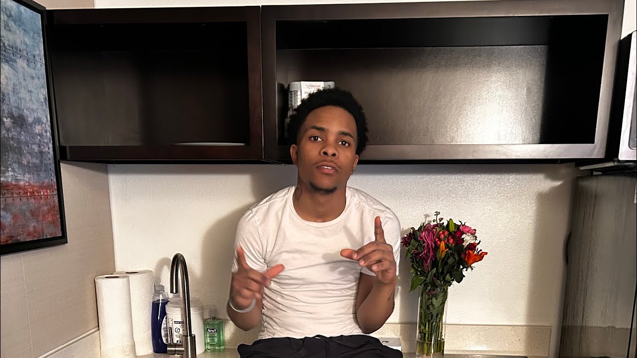 Move in day part 3 My studio Apartment(Five below run was closed smh)