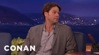 ike barinholtzs book beef with mindy kaling conan on tbs