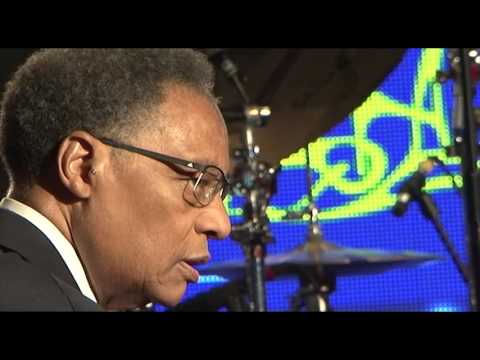 რატომ არ ჩამოვიდა თბილისში პირველ ორ მოწვევაზე რემზი ლუისი?!