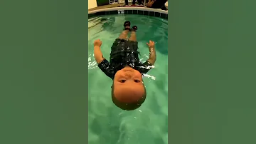 سلام عليكم ورحمة الله وبركاته 