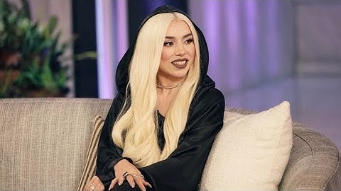 Ava Max talks about Diamonds & Dancefloors at the Kelly Clarkson Show