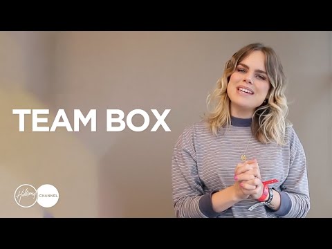 February Hillsong Team Box UNBOXING