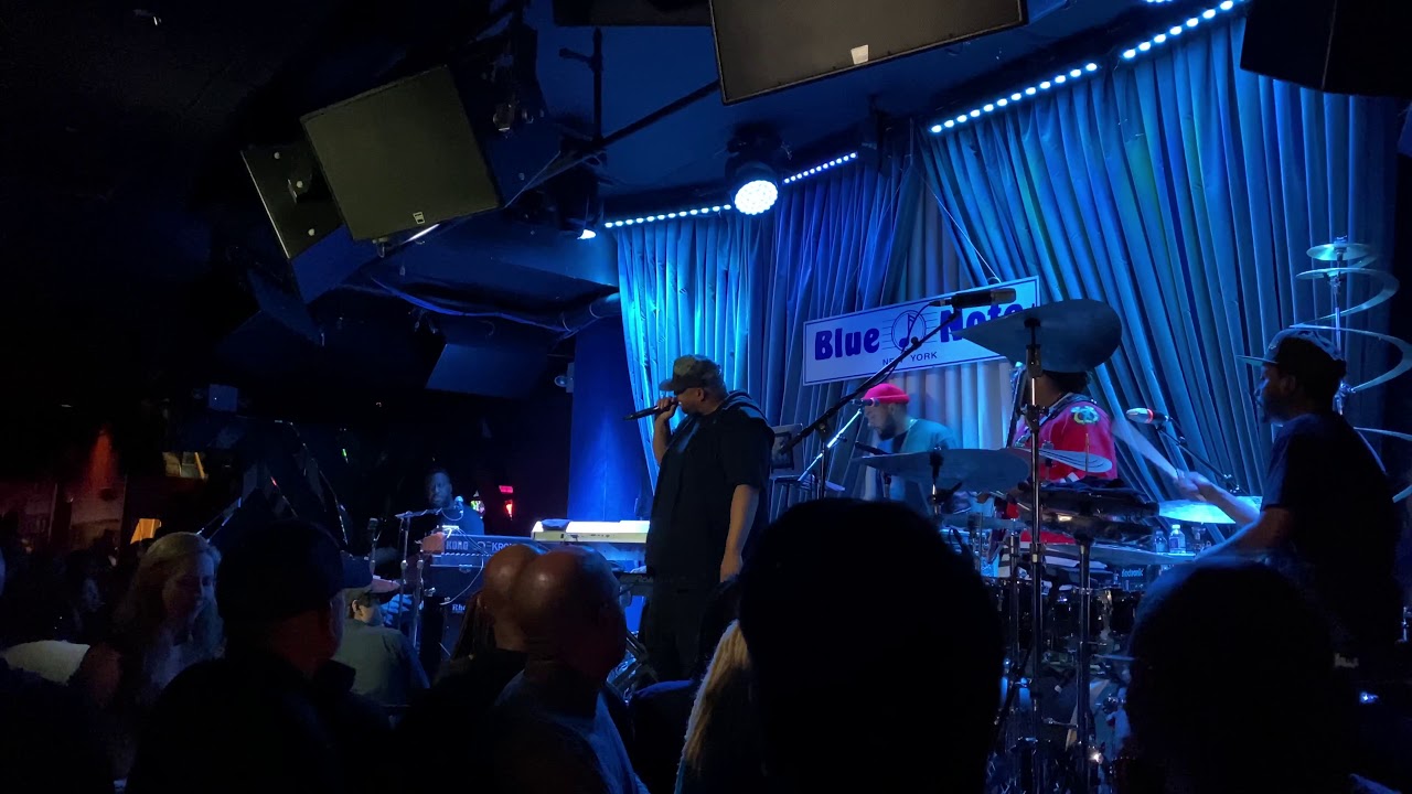 Get Dis Money // Robert Glasper J Dilla Tribute feat. T3 (Live at the Blue Note)