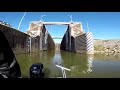 How to properly lock thru TN river Dams.