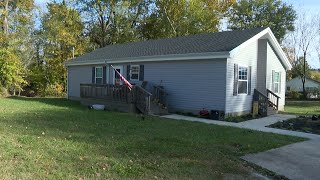 Veteran celebrates one year in new Ky. Habitat for Humanity home