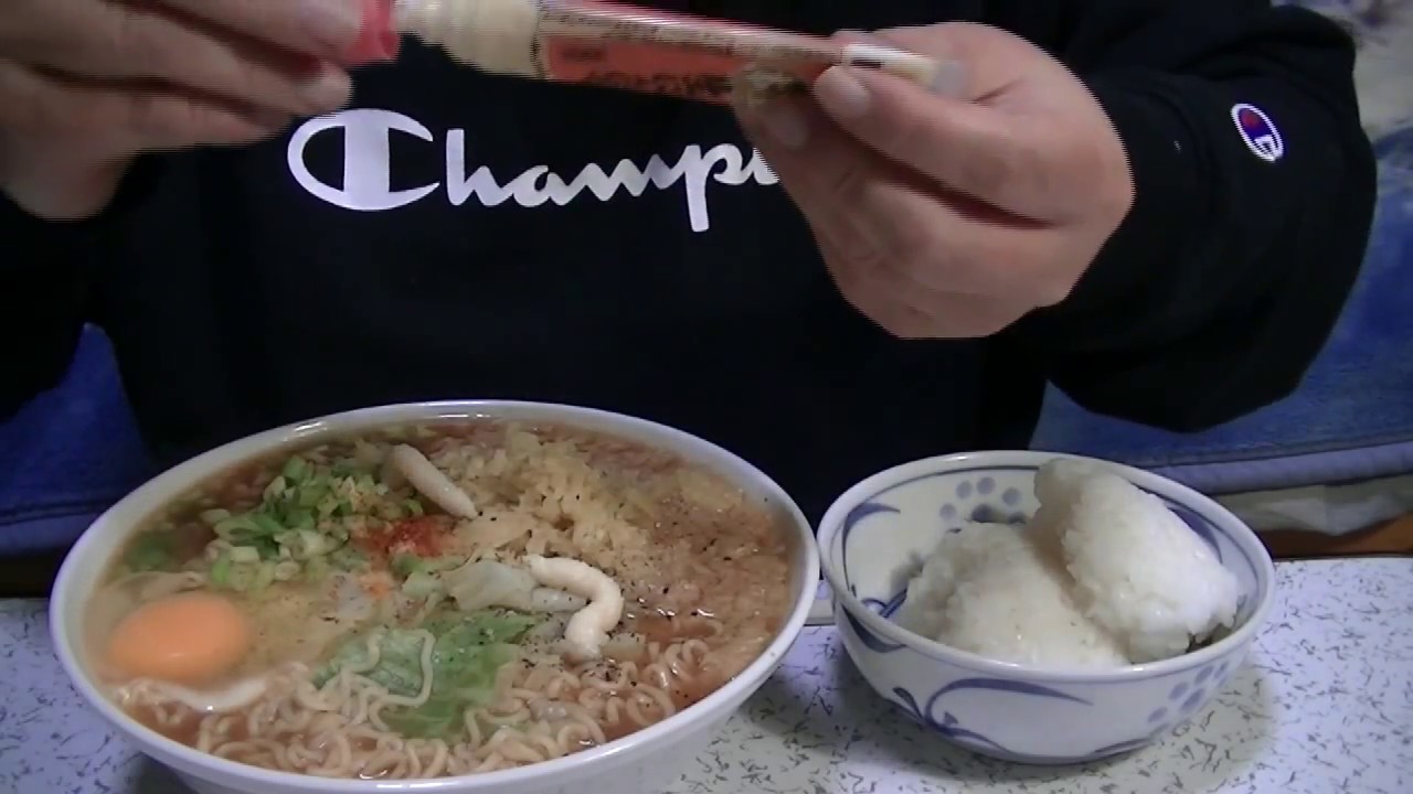 【一人deごはん】Let's eat！旨い！サッポロ一番みそラーメンで「ラーメンライス」