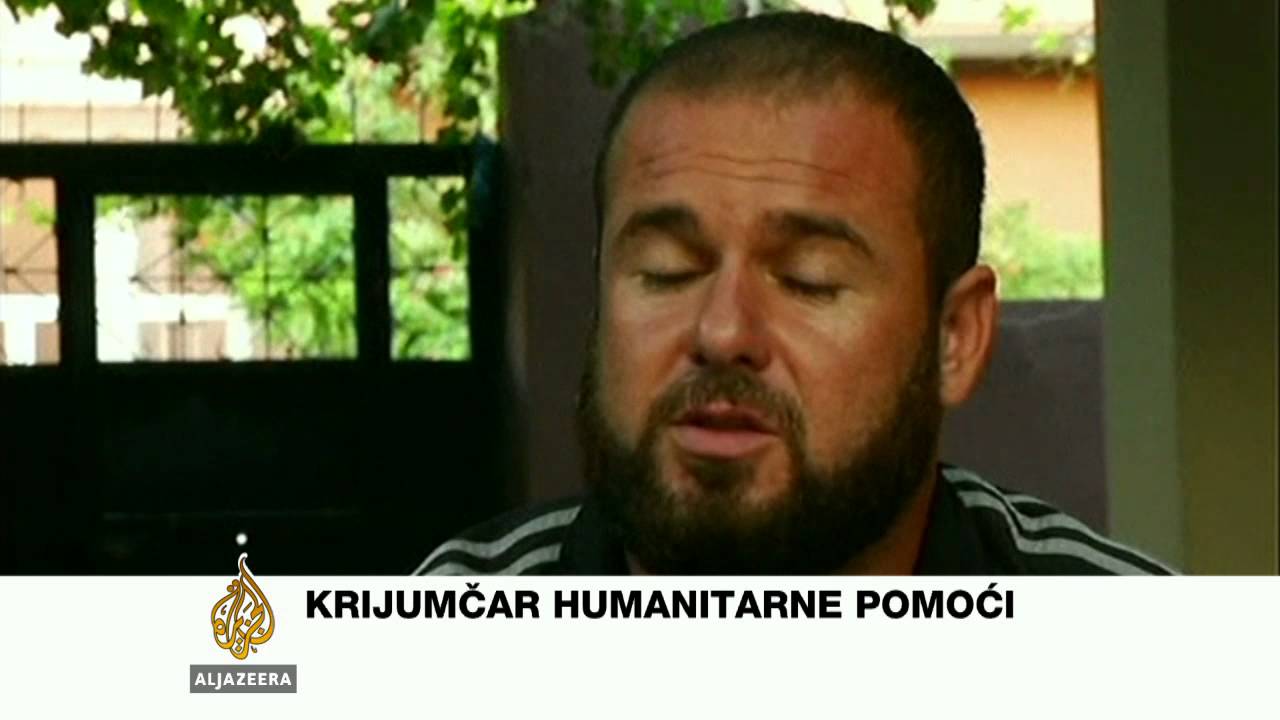 أطفال سوريا يشهدون إراقة الدماء - قناة الجزيرة البلقان