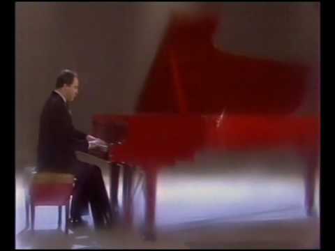 Valeri Kastelsky plays Scriabin Two Morceaux Op.57 "Desir"