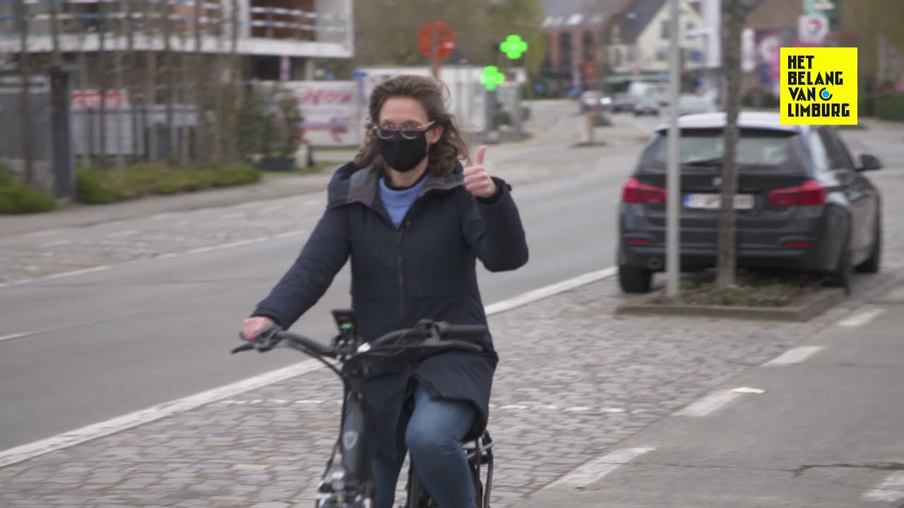 Testrit met de elektrische fiets van Veloci- Bizbike fietsenwinkel