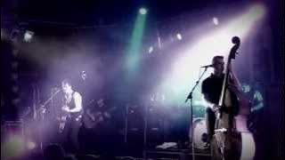Download lagu The Living End - Putting You Down (Sydney 2012)