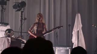 Watch Hayley Williams I Wont Quit On You video