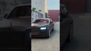 Name one rapper that has a hibachi Rolls Royce like me 🤔