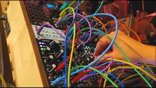 Famous Qubit Surface + Data Bender // Patch Log 003 Wealth