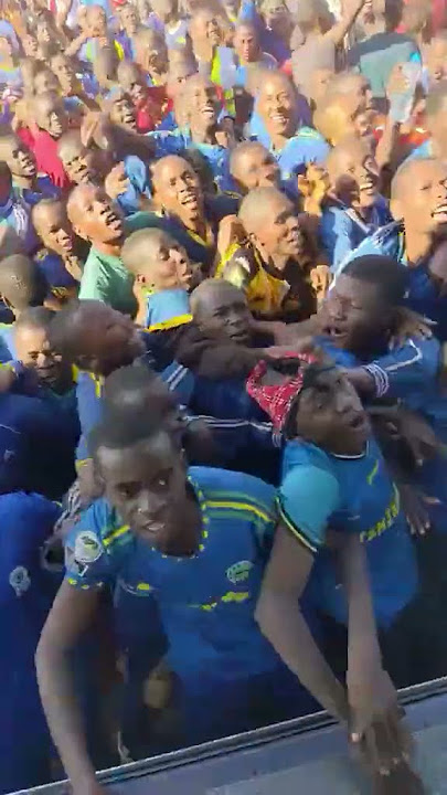 KIDENSA MC FT DJ MAKAMBO CLASSIC - SHOW LIVE LINDI SHOT VIDEO