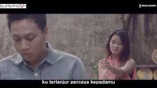 Video Lirik Sungguh Terlalu Supernova