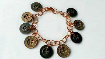 Create a Vintage Buttons Bracelet - DIY Style - Guidecentral
