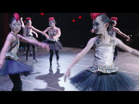 Modern Korean Chicken Dance Performance by #kaypa