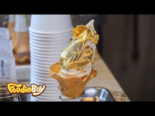 Golden Leaf Soy Milk Ice Cream / Seoul Korea / Korean Street Food / 황금 두유 아이스크림 / 서울 인사동 길거리 음식