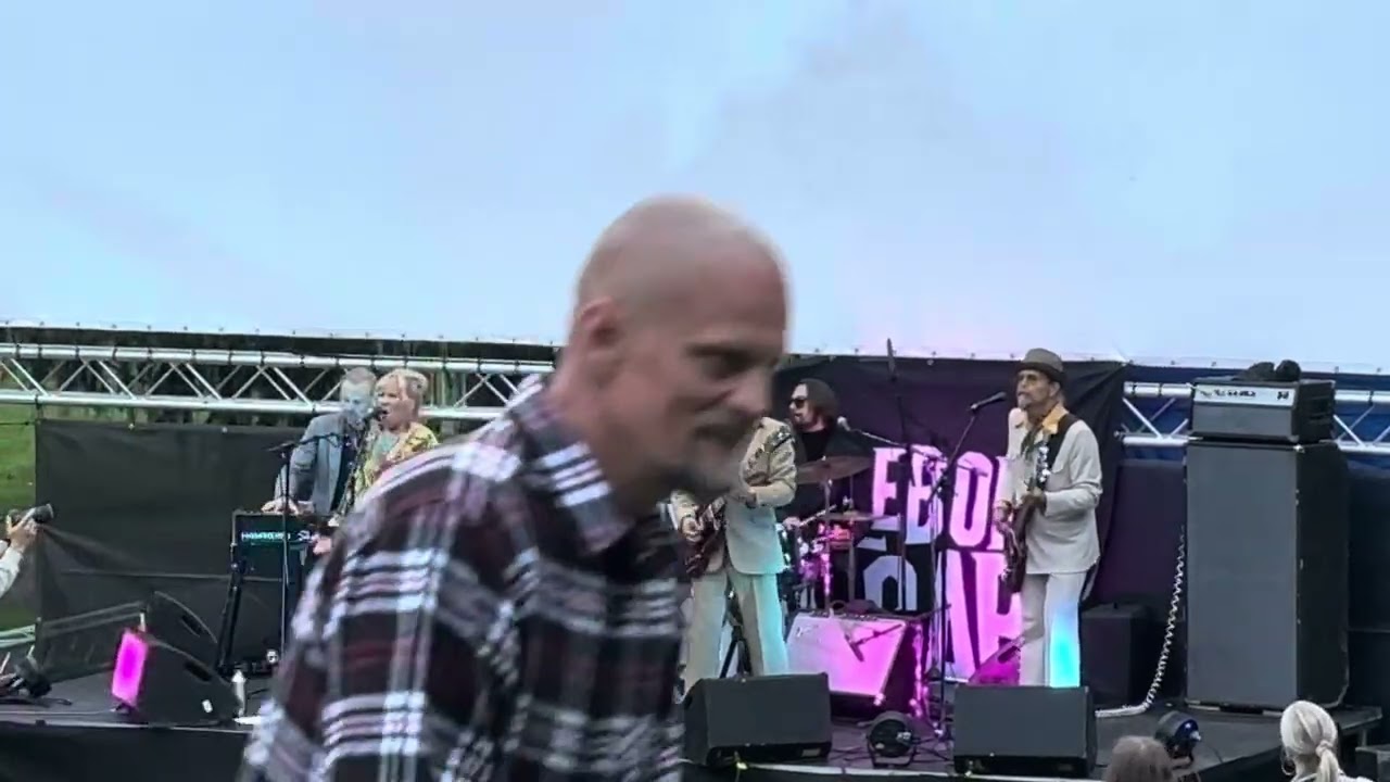 Knuclebone Oscar Band, feat Mariko. - Chain of Fools. 16.8.2025 Koffarin Kinofest