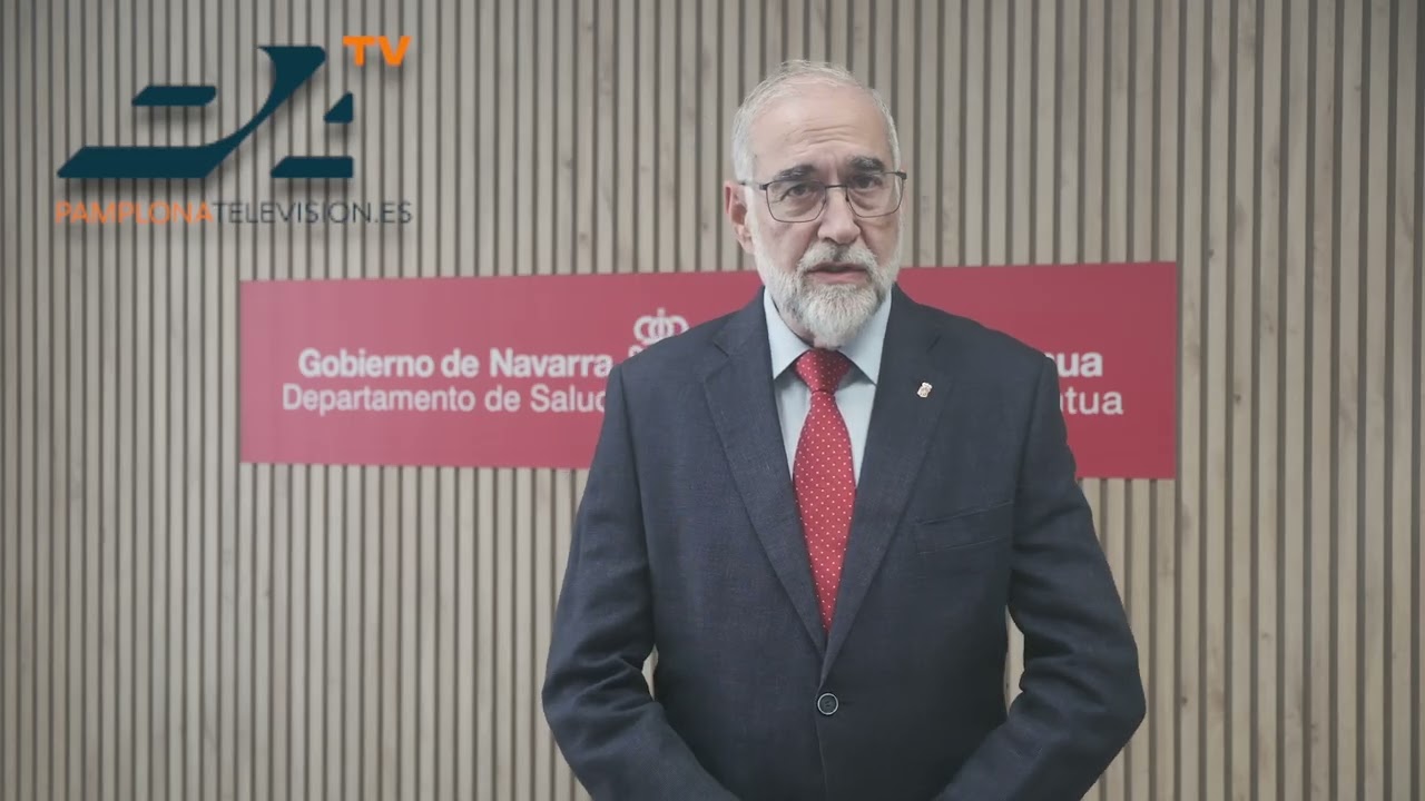 Fernando Domínguez anuncia por sorpresa el cese del gerente del SNS-O