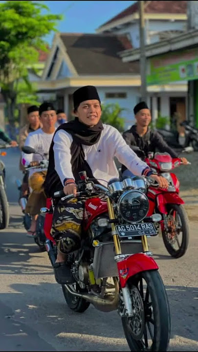 Story WA gos iqdam naik motor ninja || spek bleyer #dekenganepusat #sabilutaubah #shortvideo