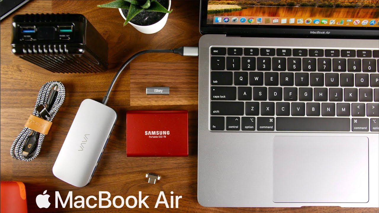 Best Accessories for the 2020 MacBook Air!! 