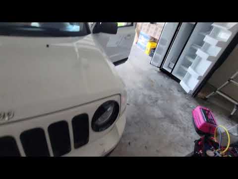 How to replace Fog Lights on 2010 - 2016 Jeep Patriot