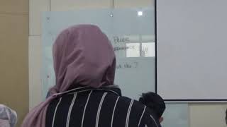 Cycle 1 of Microteaching ( Describing People )
