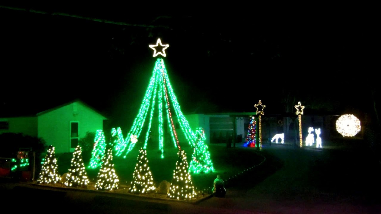 2019 Over The Top Christmas Lights Rockin' Around the Christmas