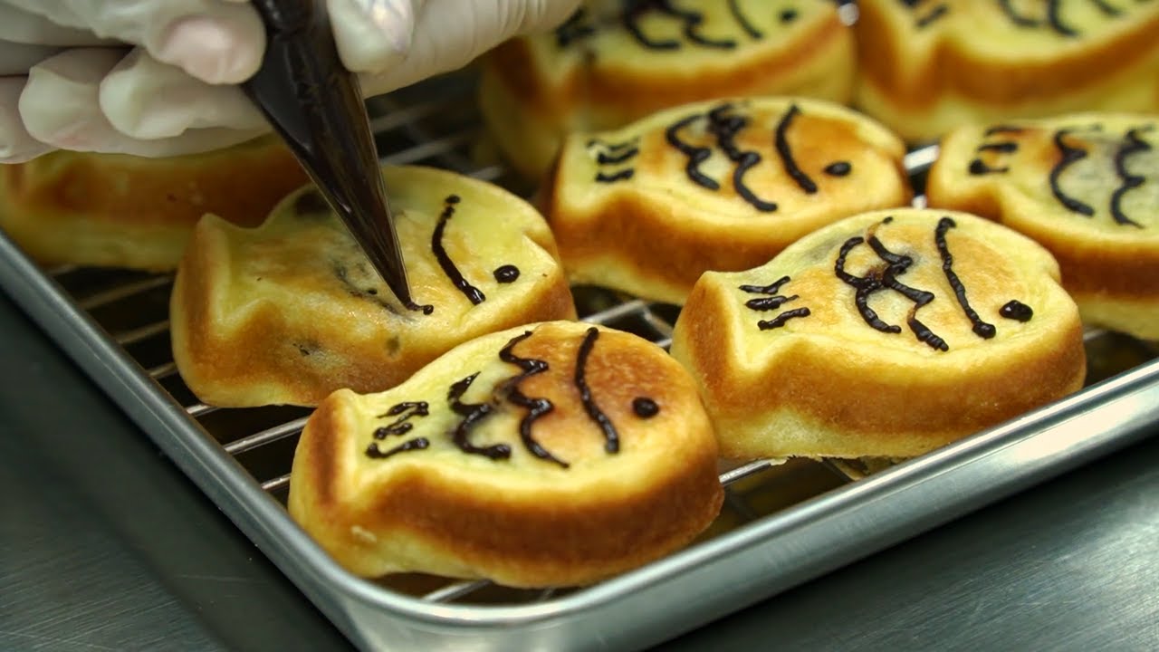 [How It's Made] Making a Pet Food – Boongeopang(Fish-shaped Bread ...