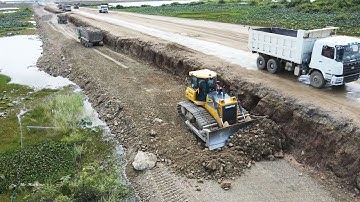 Best Perfect Road Construction Equipment Shantui Dozer Moving Gravel Rock Vs Dump Truck Unloading
