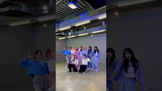 #1MILLION #Dohee X #YejiKim 선생님과 함께 feelin' chillin'해✨ #Billlie #빌리 #enchanted_night