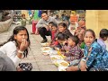 Salut!! Putra Bangsa Berbagi Makan Siang Gratis di India "Food Not Bombs" 😀🍱🇮🇳🇮🇩 (2020)