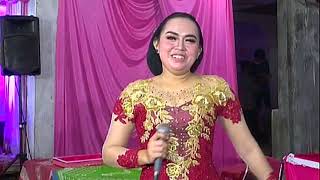 Download 3 Bagaikan Langit Dan Bumi Video MP3 3 Bagaikan Langit Dan Bumi