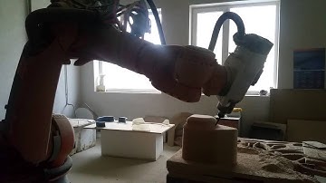 Milling a model from MDF with Kuka robot and Sprutcam