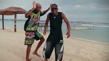 Eman Chabas Ft Mozany -Tomas Tomas ( É na ) (Official Vídeo)