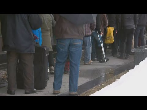 Coronavirus: Les bureaux d'assurance-emploi débordent à Québec Coronavirus: Les bureaux d'assurance-emploi débordent à Québec