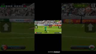 Mobile kick game ini sangat seru dan grafik yang lumayan bagus screenshot 3